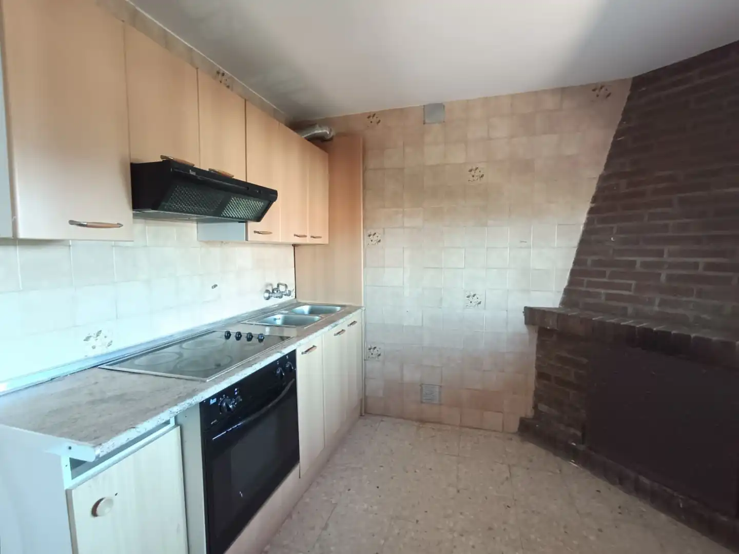Küche von Wohnung zur Miete in Cervera de Buitrago mit Heizung, Terrasse und Möbliert