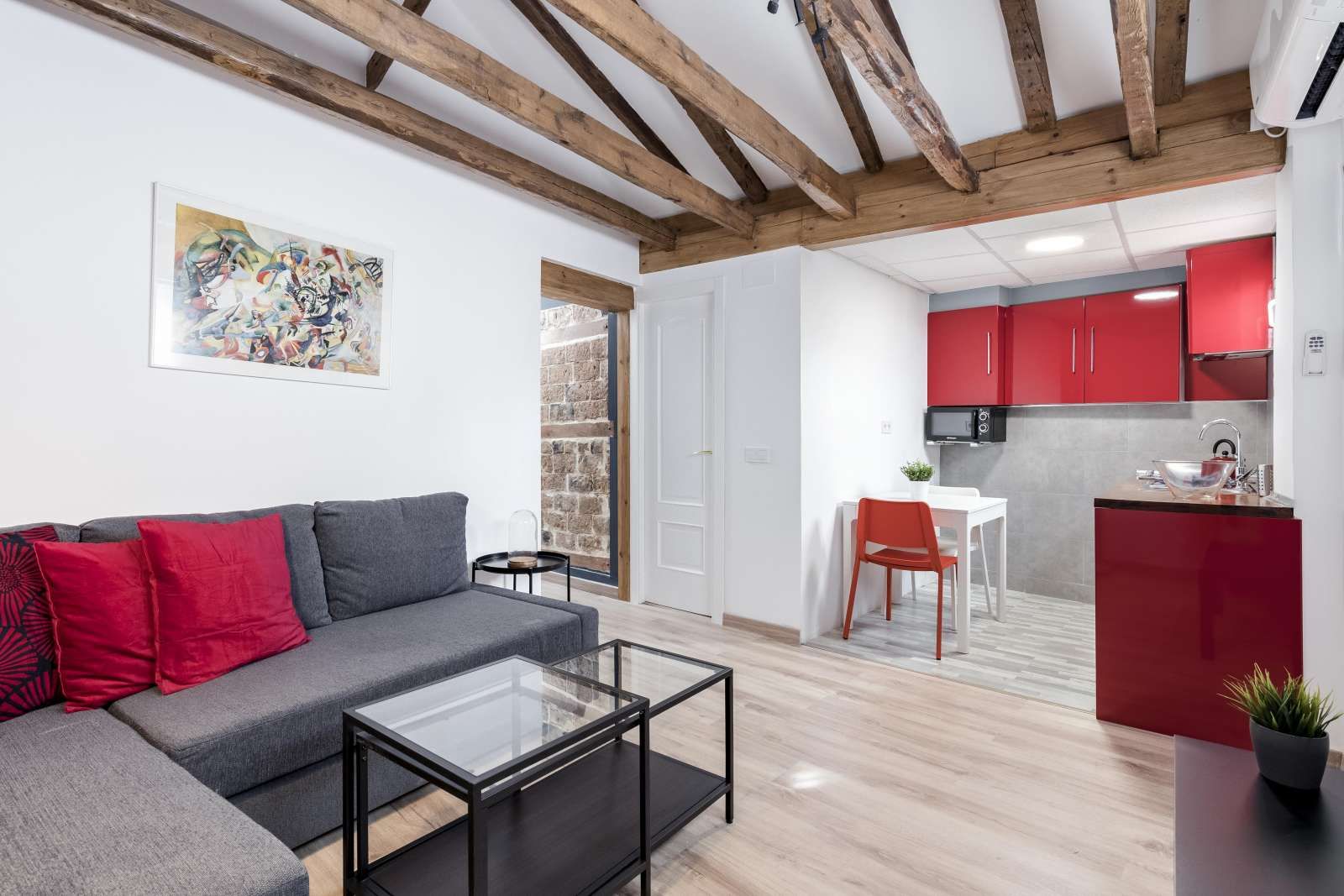 Sala d'estar de Apartament per a compartir en  Madrid Capital amb Aire condicionat i Terrassa