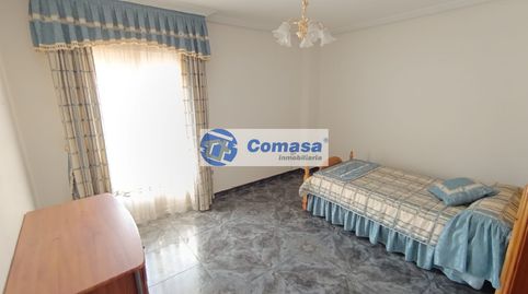 Foto 4 de Piso en venta en Torredelcampo, Jaén
