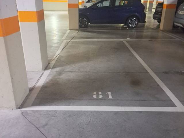 Garaje en Alquiler en Bulevar del Deporte, 8 en Ayuntamiento - Avenida Siglo XXI