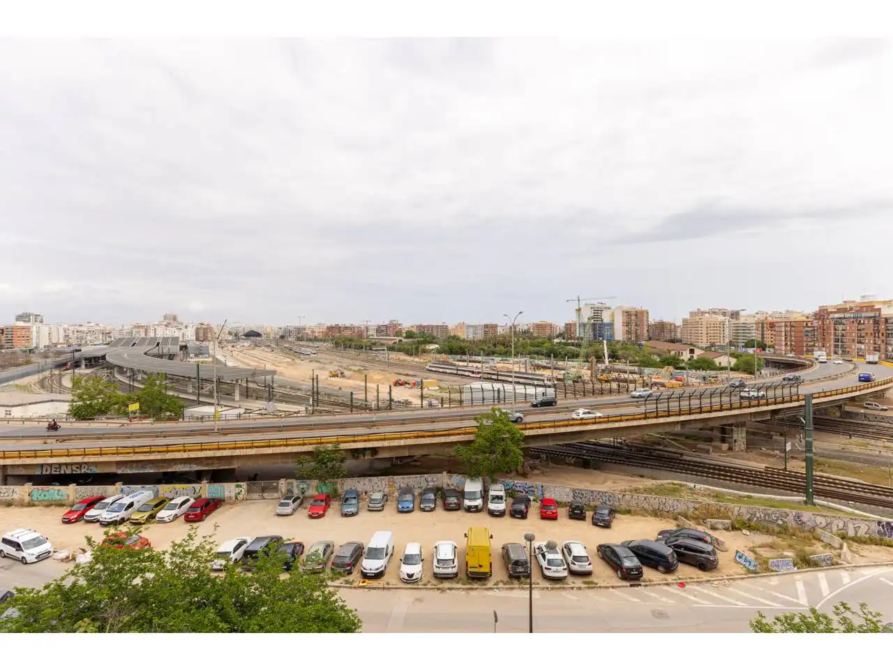 Piso con ascensor en venta en Avenida César Giorgeta, imagen 8