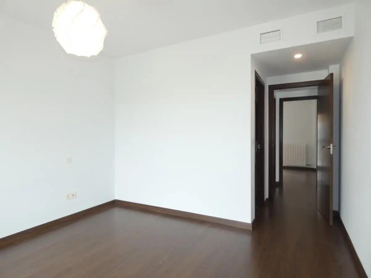 Piso con balcón en venta en Pinseque, imagen 18