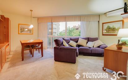 Living room of Flat for sale in Sant Boi de Llobregat  with Balcony