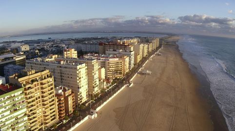 Foto 4 de Piso en venta en Paseo Marítimo, 26, Paseo Marítimo - San José - La Laguna, Cádiz Capital