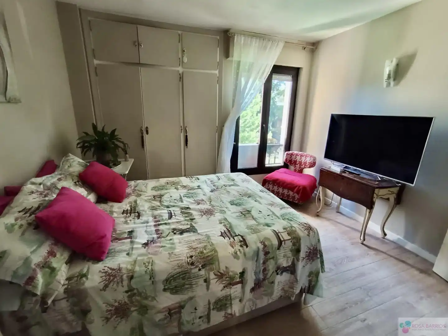 Habitación de Piso en venta en Marbella con Aire acondicionado, Terraza y Piscina comunitaria
