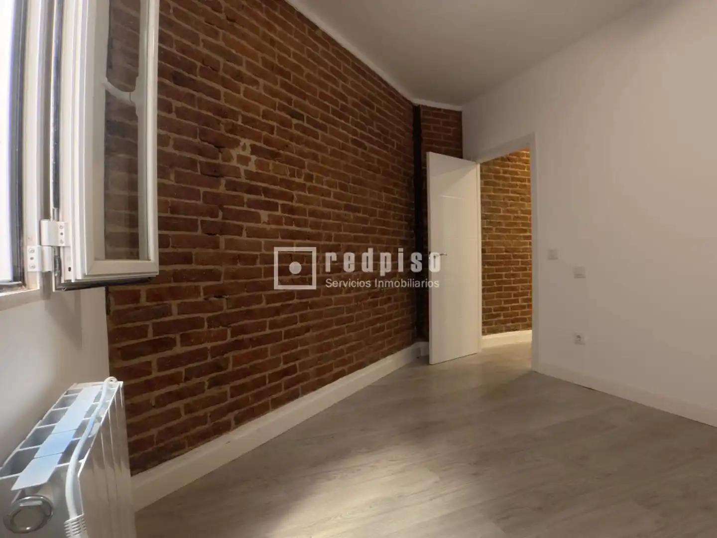 Bedroom of Flat for rent in Chamberí