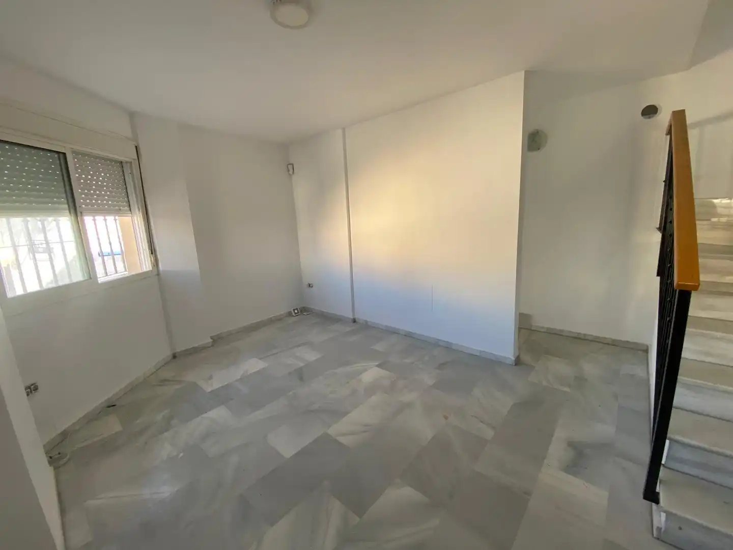 House for sale in Mondejar - Junquillos