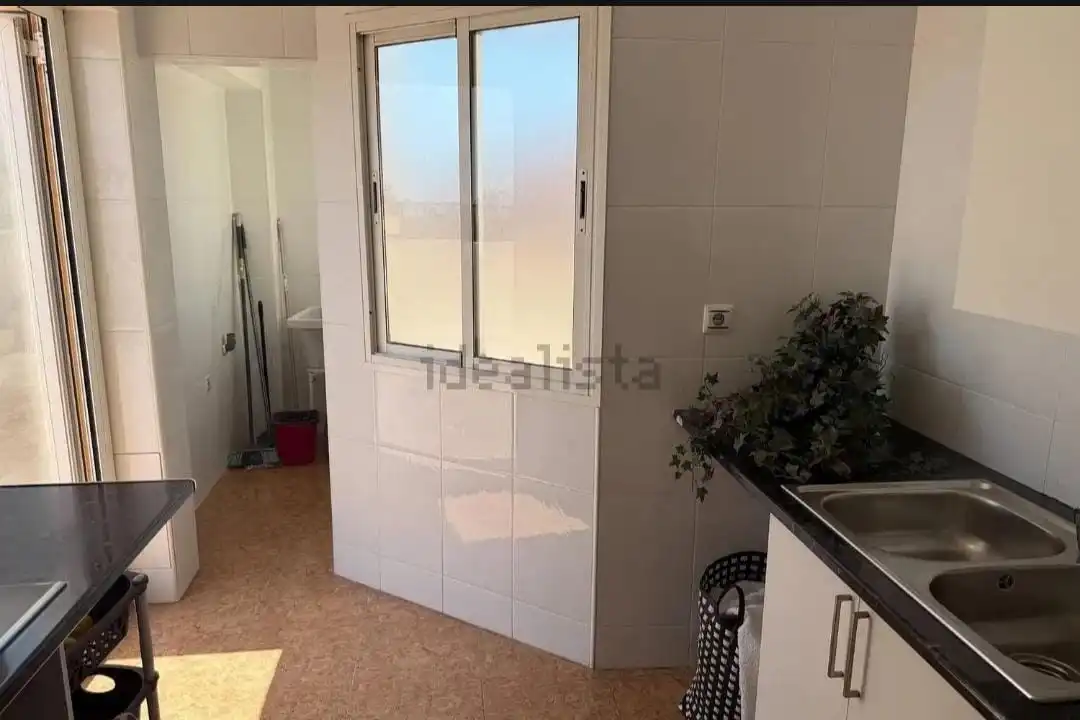 Schlafzimmer von Dachboden zum Verkauf in Almería mit Klimaanlage und Terrasse