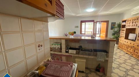 Bungalow con terraza, en la provincia de Alicante, en Torrevieja, zona Playa de los Náufragos. 2 habitaciones | 71 m² | 100 metros, imatge 4