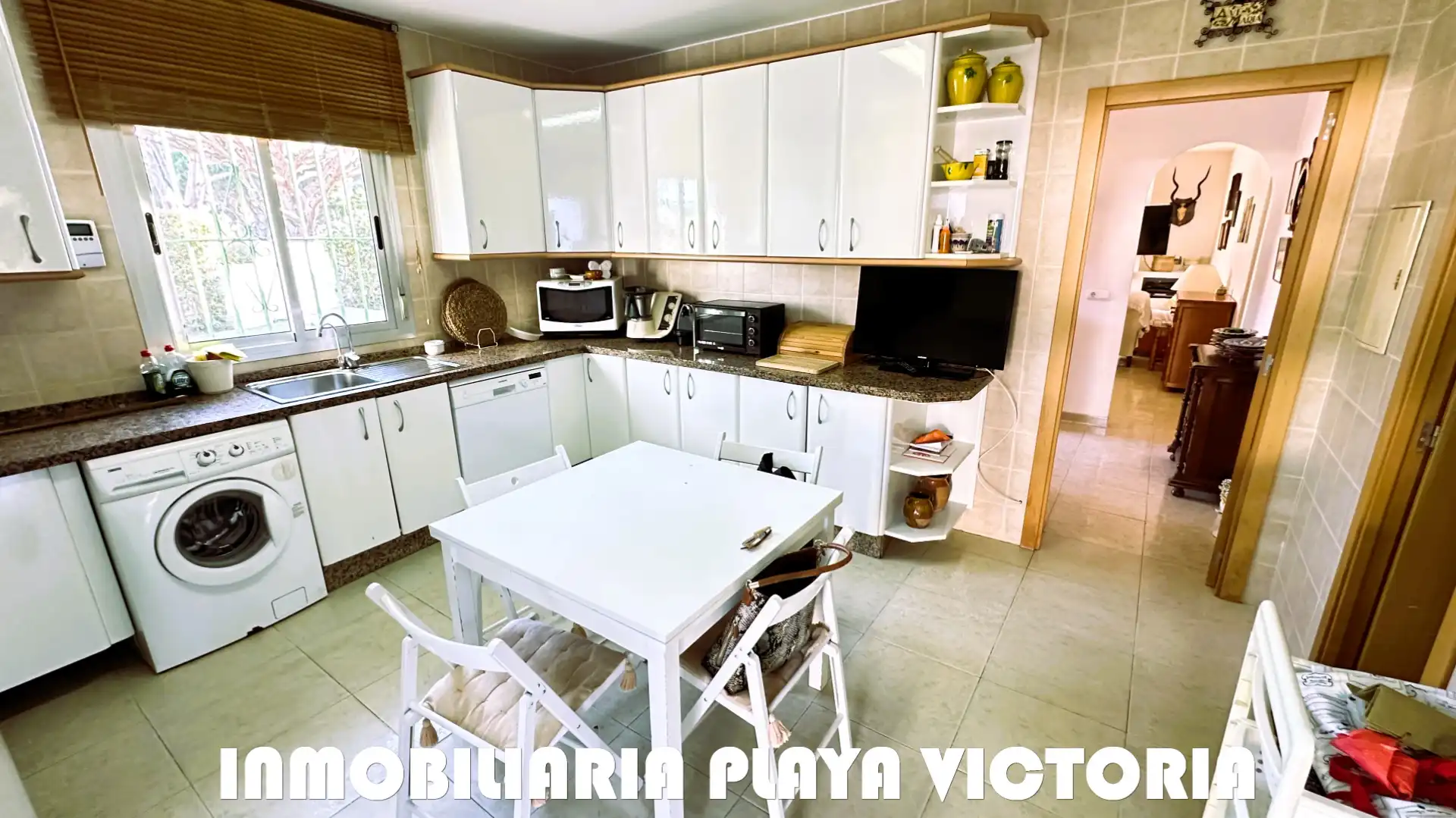 Cocina de Casa o chalet en venta en Conil de la Frontera con Aire acondicionado, Jardín privado y Piscina