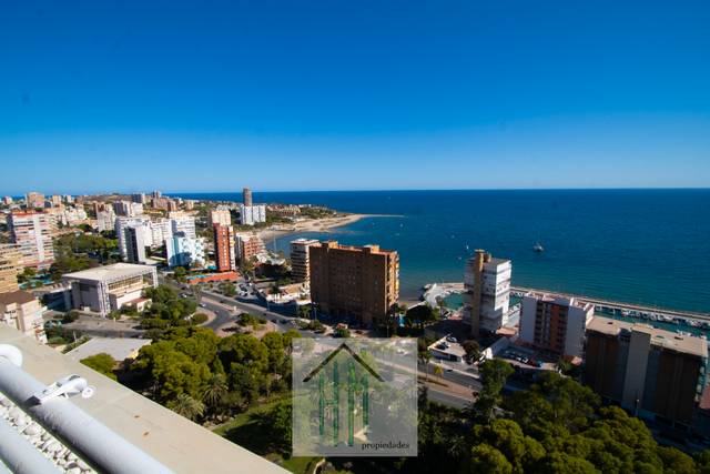 Apartamento en Alquiler en Carrer Diosa Tanit en Albufereta