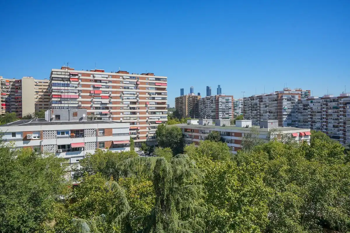 Flat with terrace for sale in Calle de Fermín Caballero, imagen 25