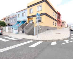 Vista exterior de Dúplex en venda en Agüimes amb Aire condicionat