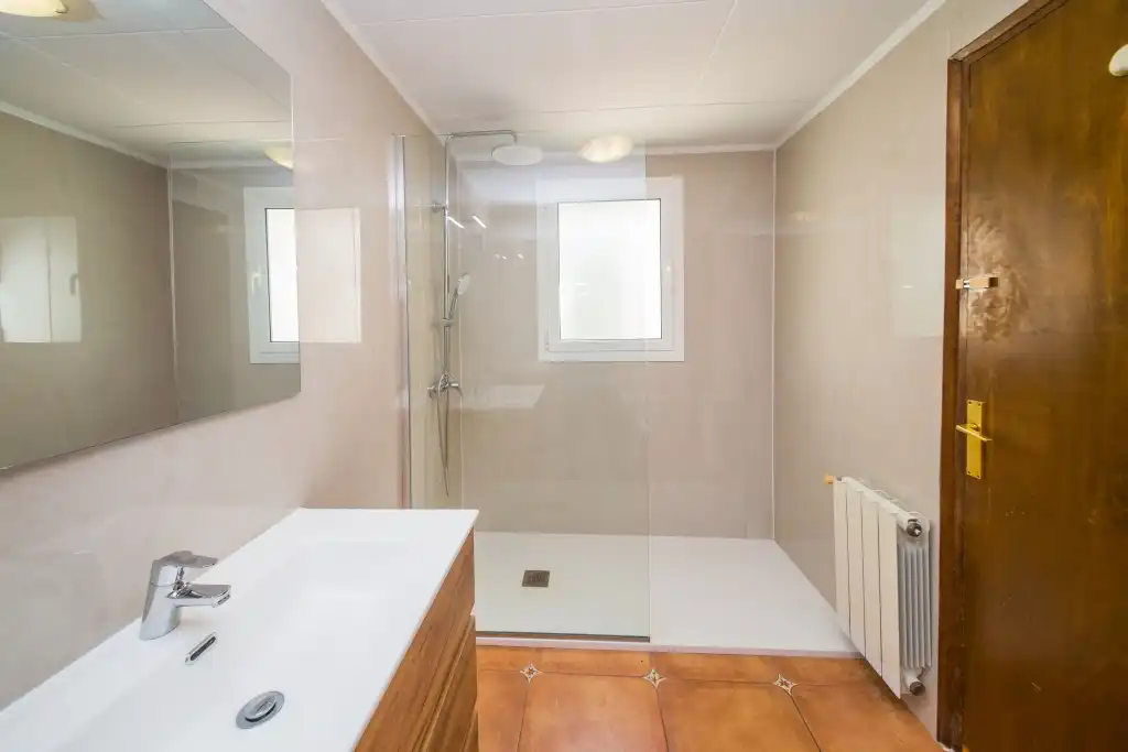 Bany de Casa o xalet en venda en Calonge i Sant Antoni amb Calefacció, Jardí privat i Terrassa