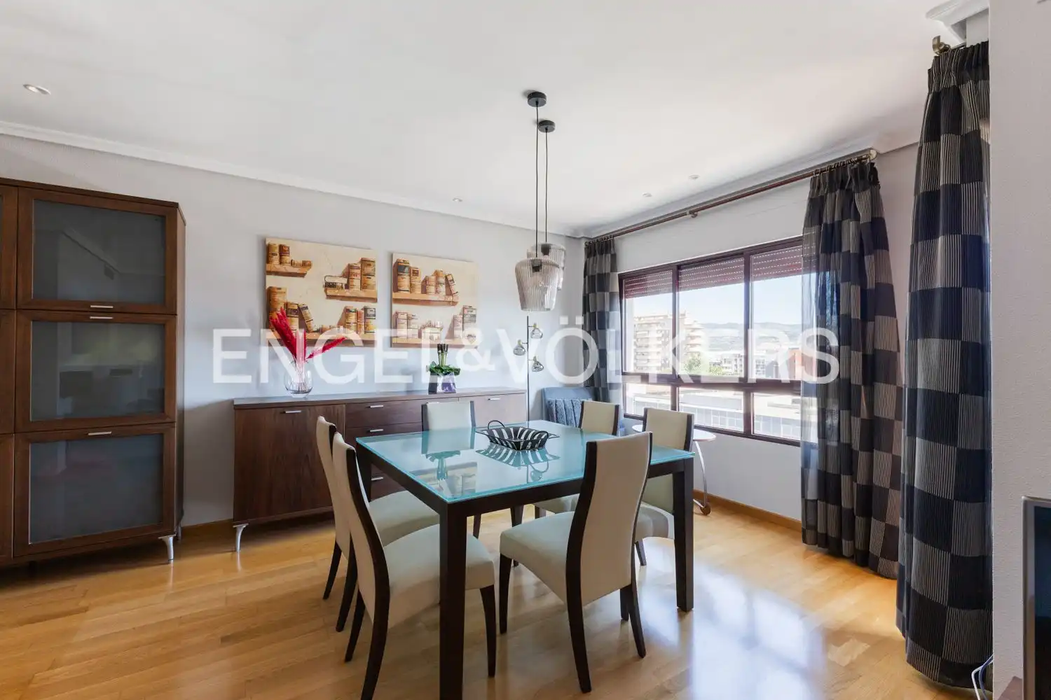 Dining room of Flat for rent in Castellón de la Plana / Castelló de la Plana  with Air Conditioner, Heating and Parquet flooring