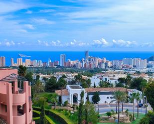 Apartament en venda a Golf Bahía