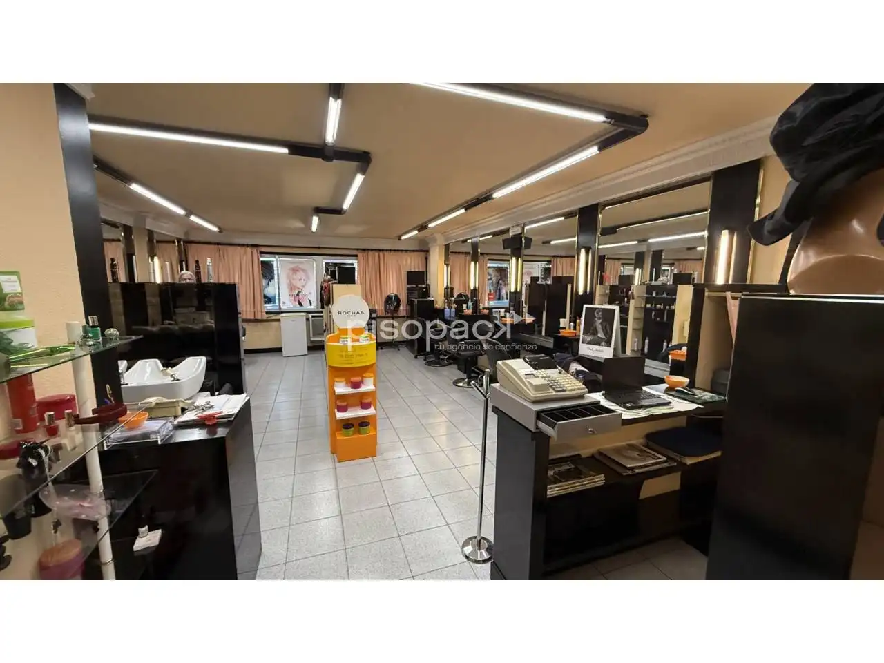 Office space with lift for sale in Calle Emilio Arrieta, imagen 2