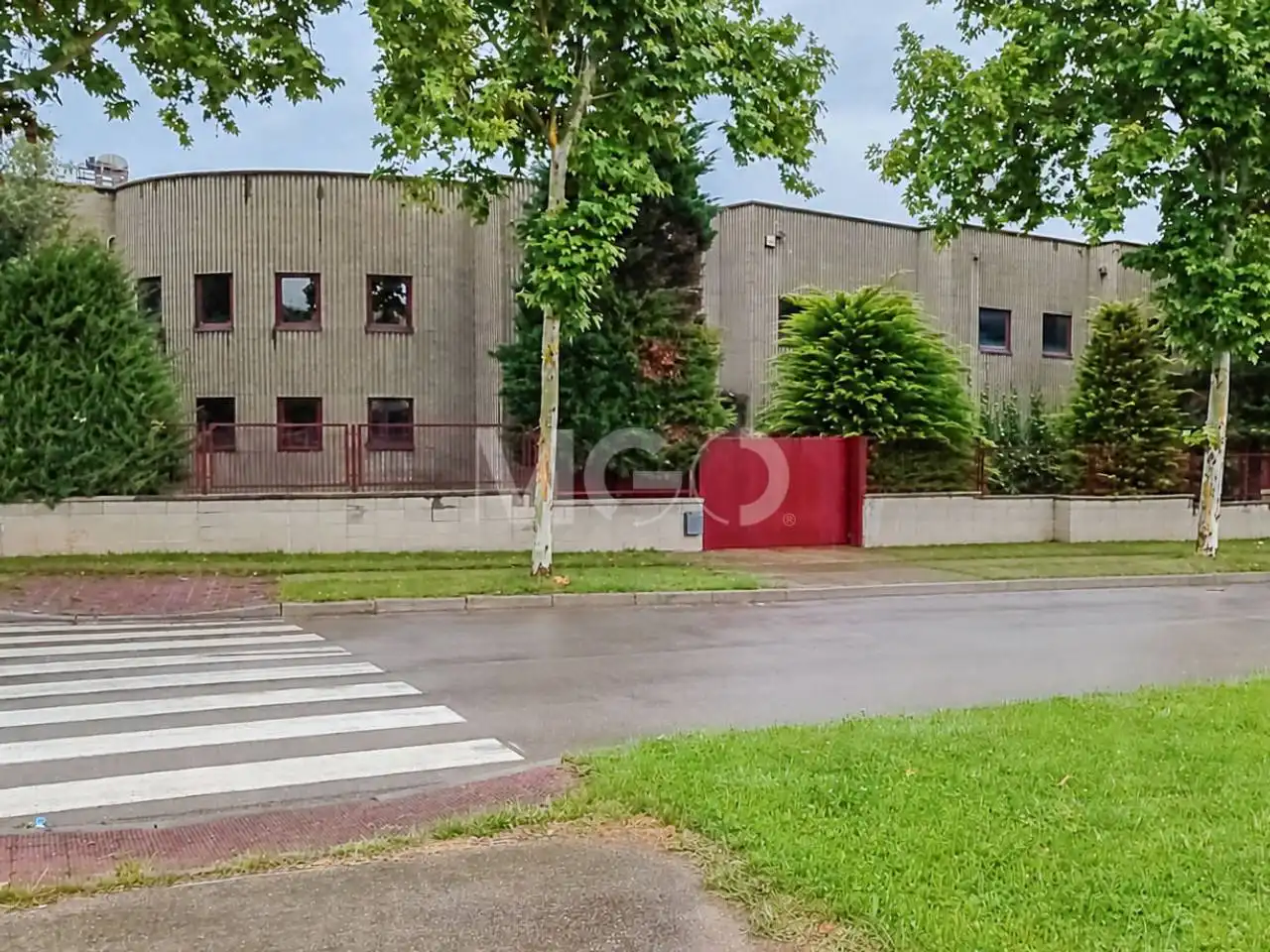 Nau industrial de lloguer a Calle Sant Pere de Casserres 1