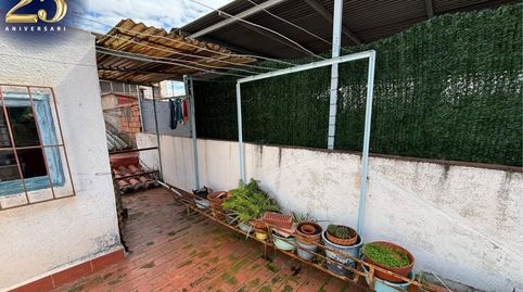 CASA CON PARKING A UN PASO DE LA AV. MATADEPERA