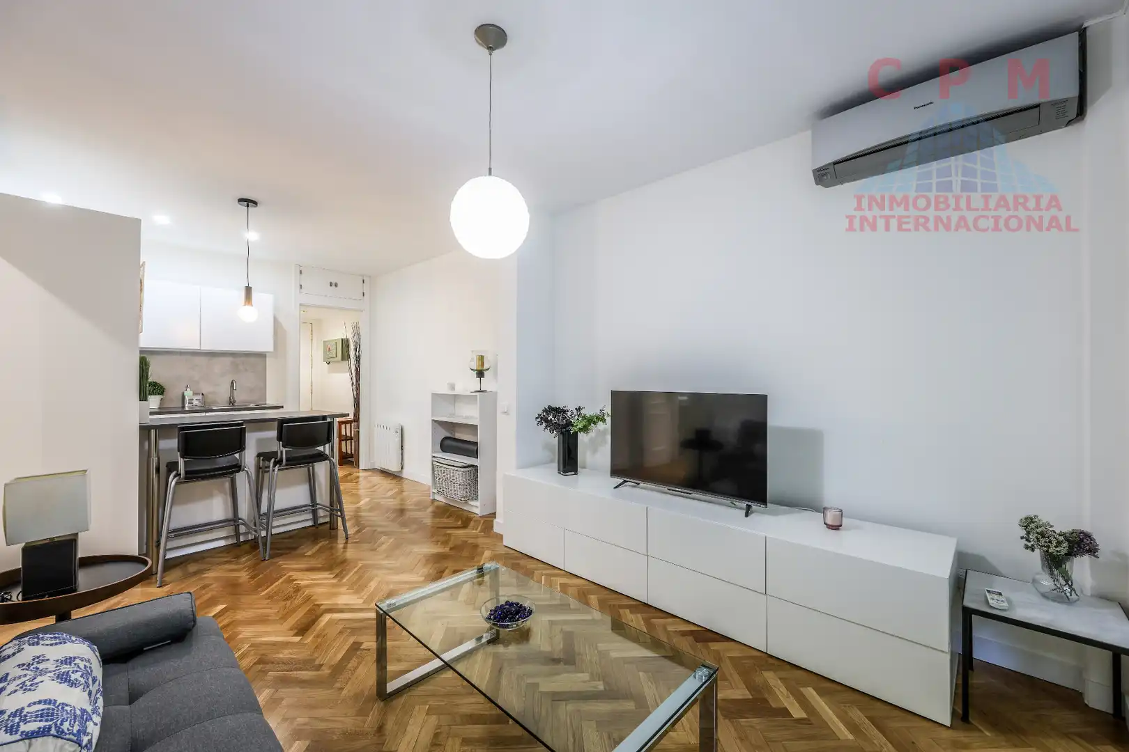 Sala d'estar de Pis de lloguer en Madrid amb Aire condicionat, Calefacció i Parquet