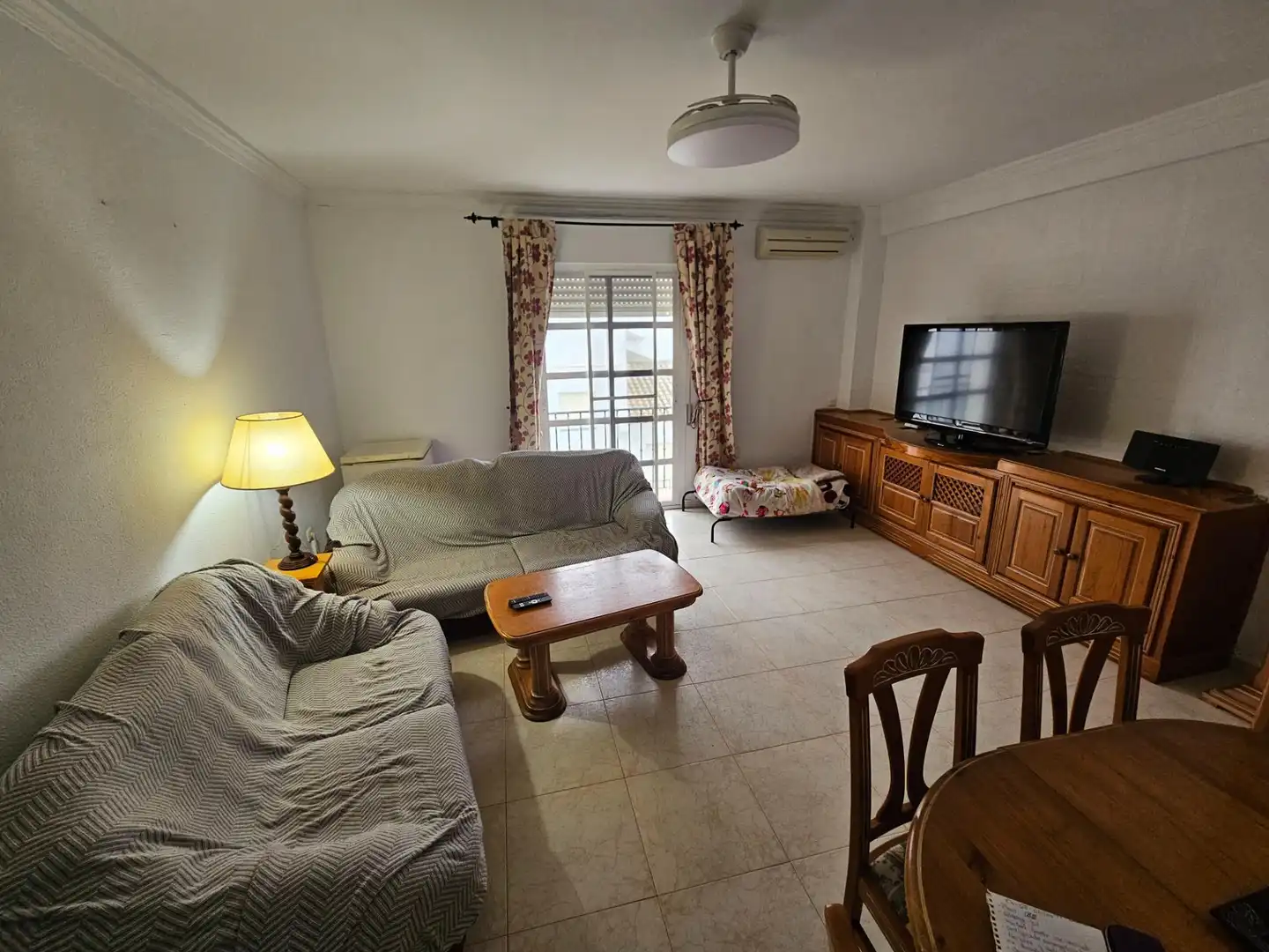 Sala de estar de Piso en venta en Vejer de la Frontera con Amueblado y Balcón