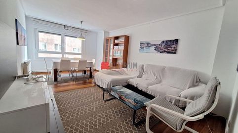 Foto 3 de Piso de alquiler en Hórreo, Ensanche - Sar, Santiago de Compostela