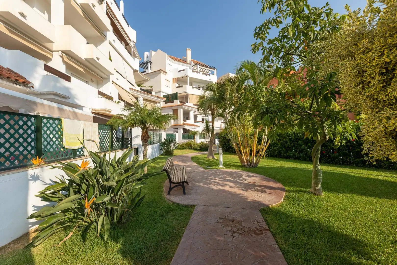 Exterior view of Flat for sale in Motril  with Air Conditioner, Private garden and Terrace