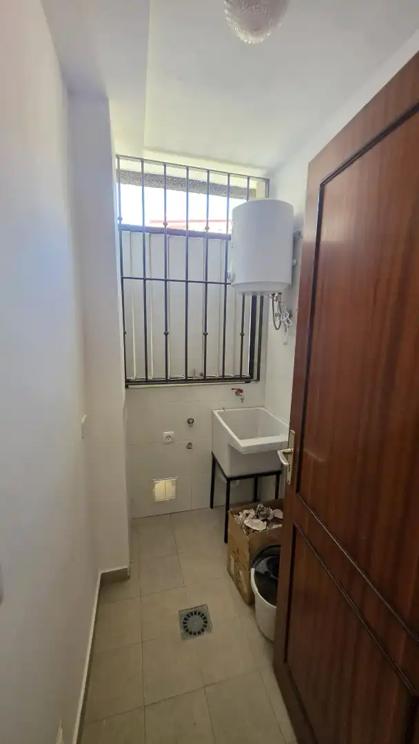Flat for rent in La Salle - Cuatro Torres