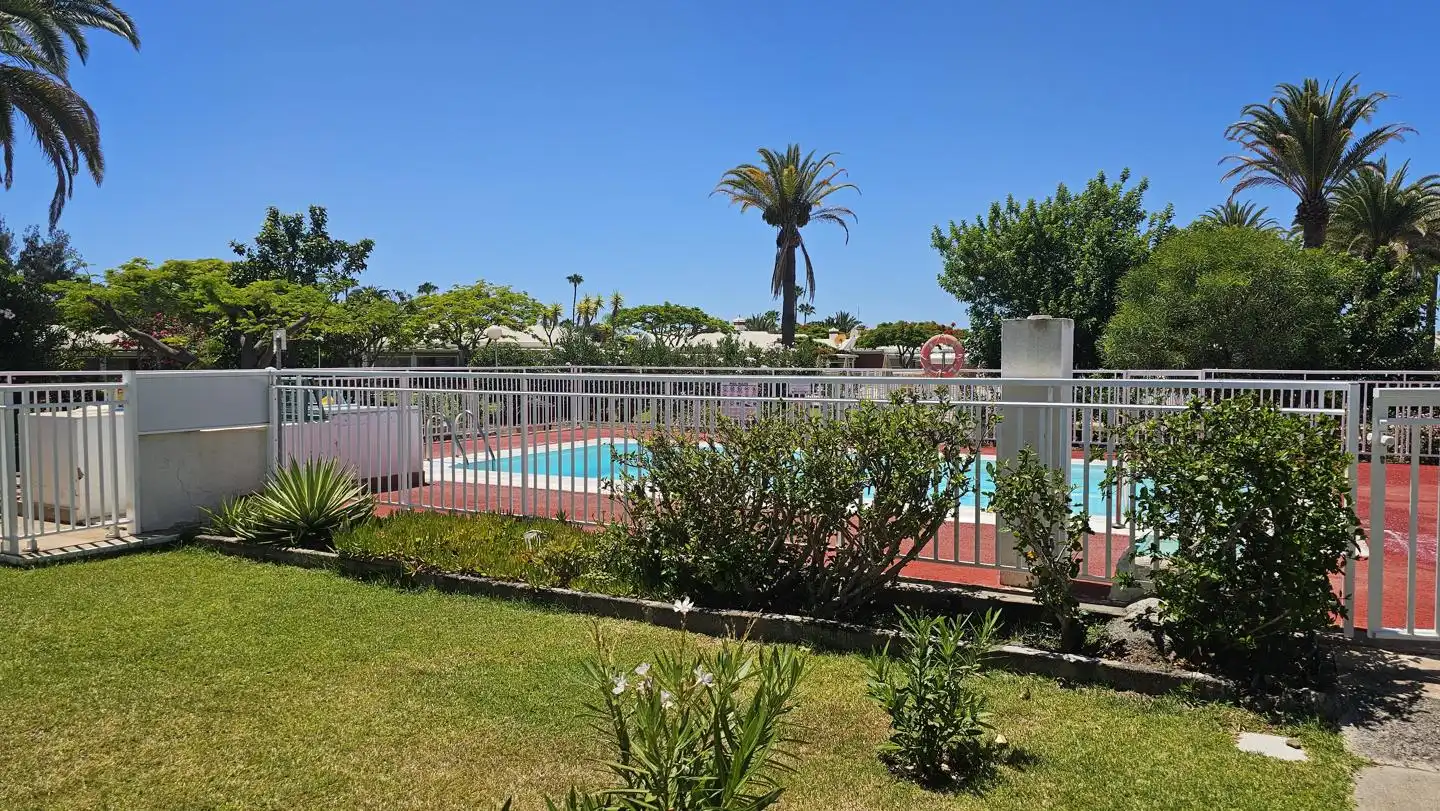 Piscina de Casa o xalet de lloguer en San Bartolomé de Tirajana amb Terrassa, Moblat i Internet