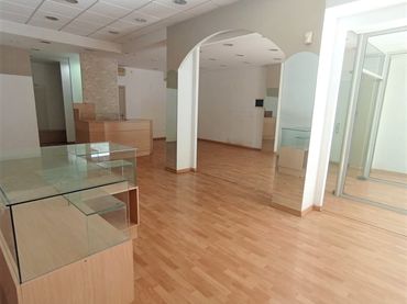 Gewerbefläche zur Miete in Avinguda del Doctor Gallart i Monés