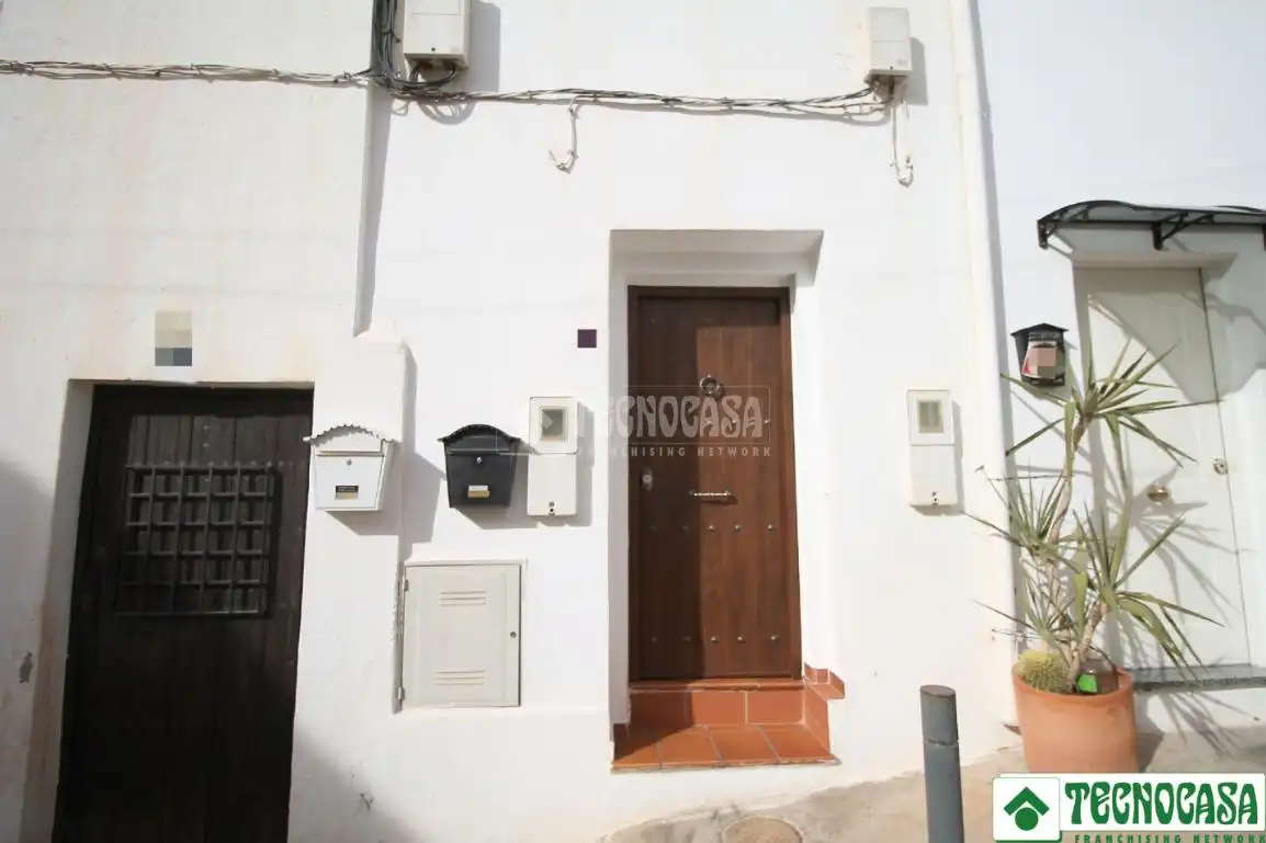 Außenansicht von Wohnung zum Verkauf in Níjar mit Terrasse