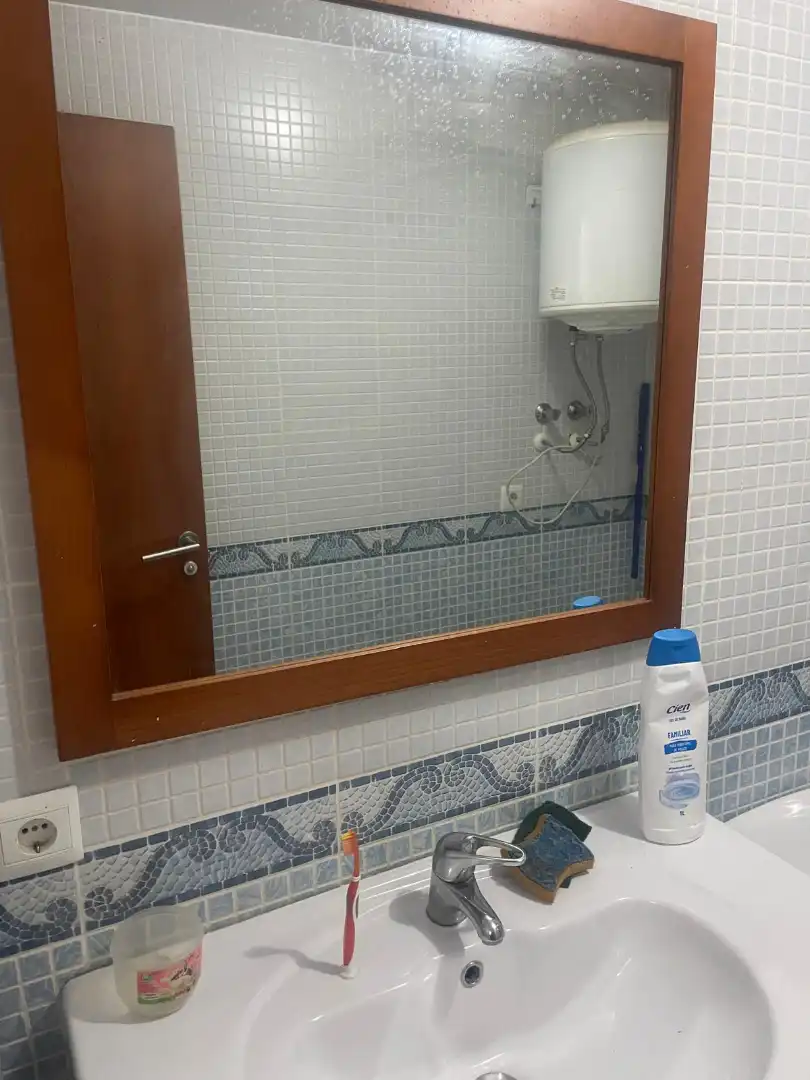 Bathroom of Flat for sale in Granada  with Air Conditioner, Heating and Furnished