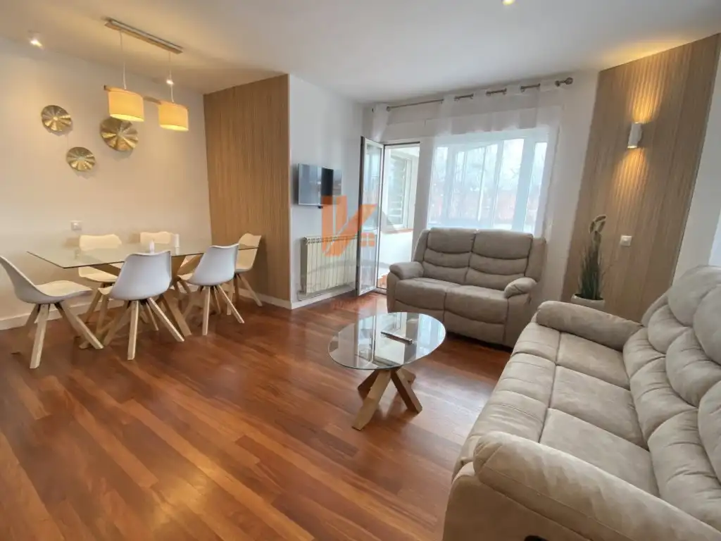Flat for rent in Rua Santiago Del Estero (De), 7, Ensanche - Sar