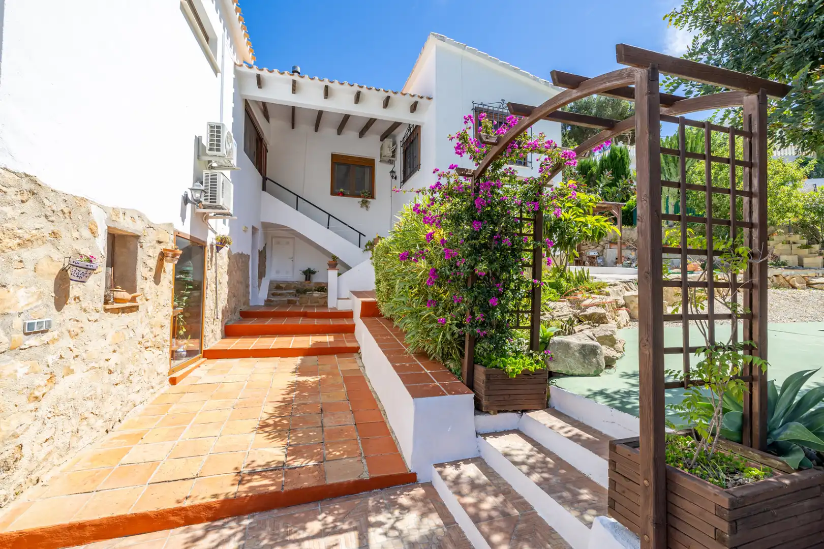 Exterior view of Houses for sale in Dénia  with Air Conditioner, Private garden and Terrace