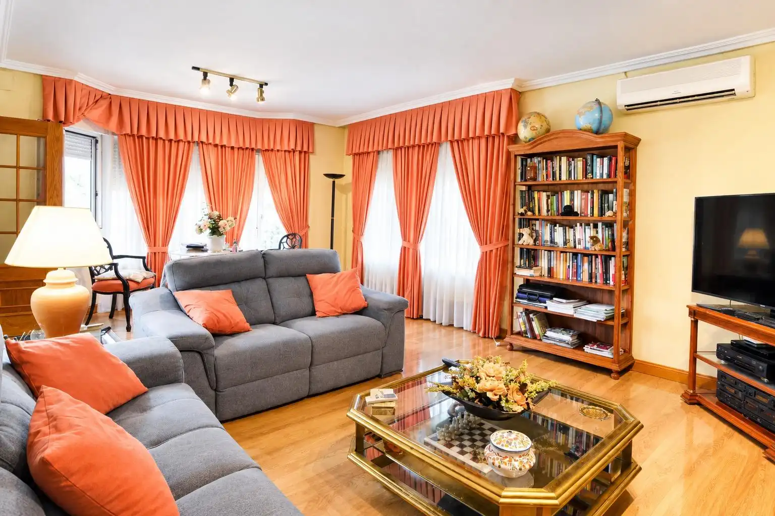 Living room of Houses for sale in Valdepastores - Las Encinas