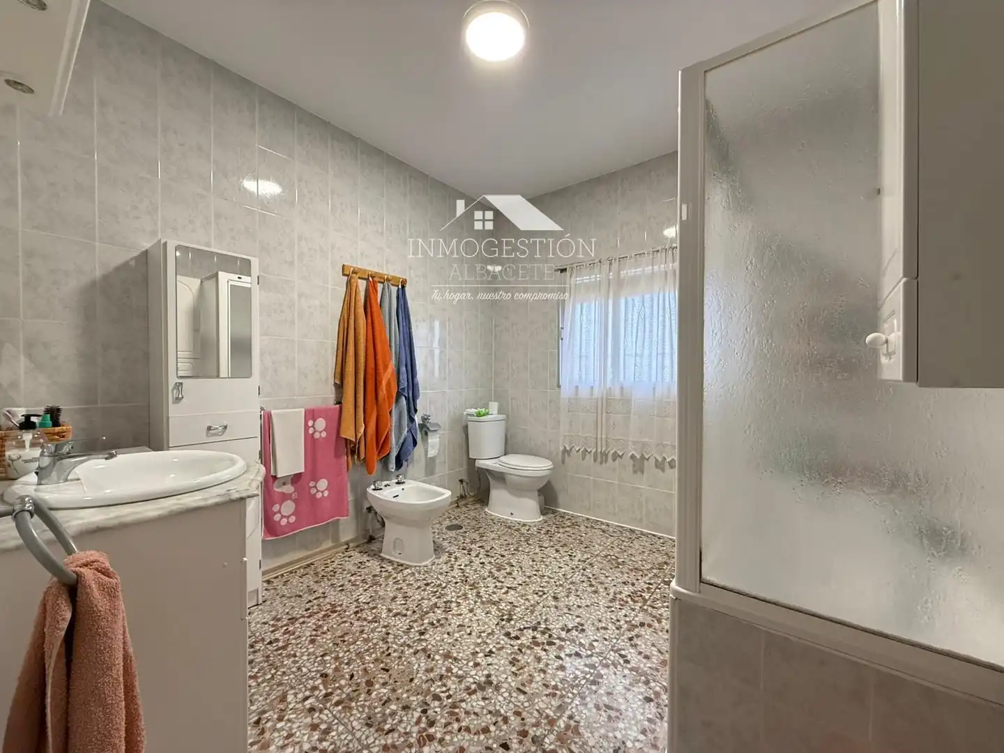 Badezimmer von Haus oder Chalet zum Verkauf in Albacete mit Klimaanlage, Heizung und Privatgarten