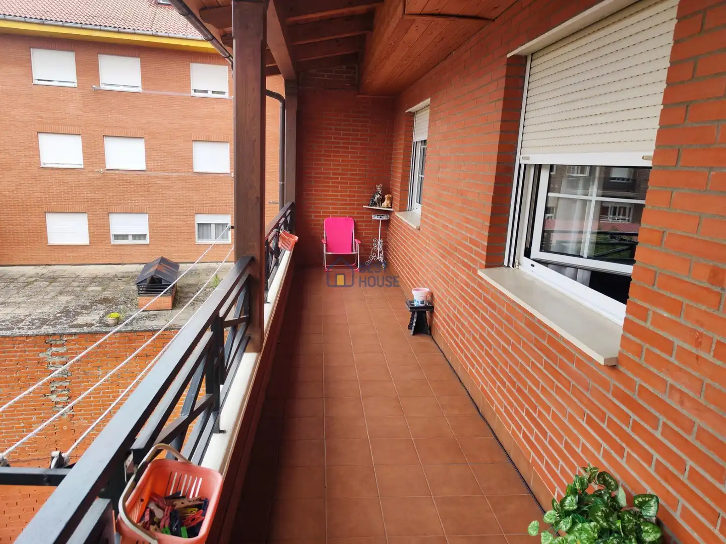 Terrasse von Haus oder Chalet zum Verkauf in Villaquilambre mit Heizung, Privatgarten und Parkett