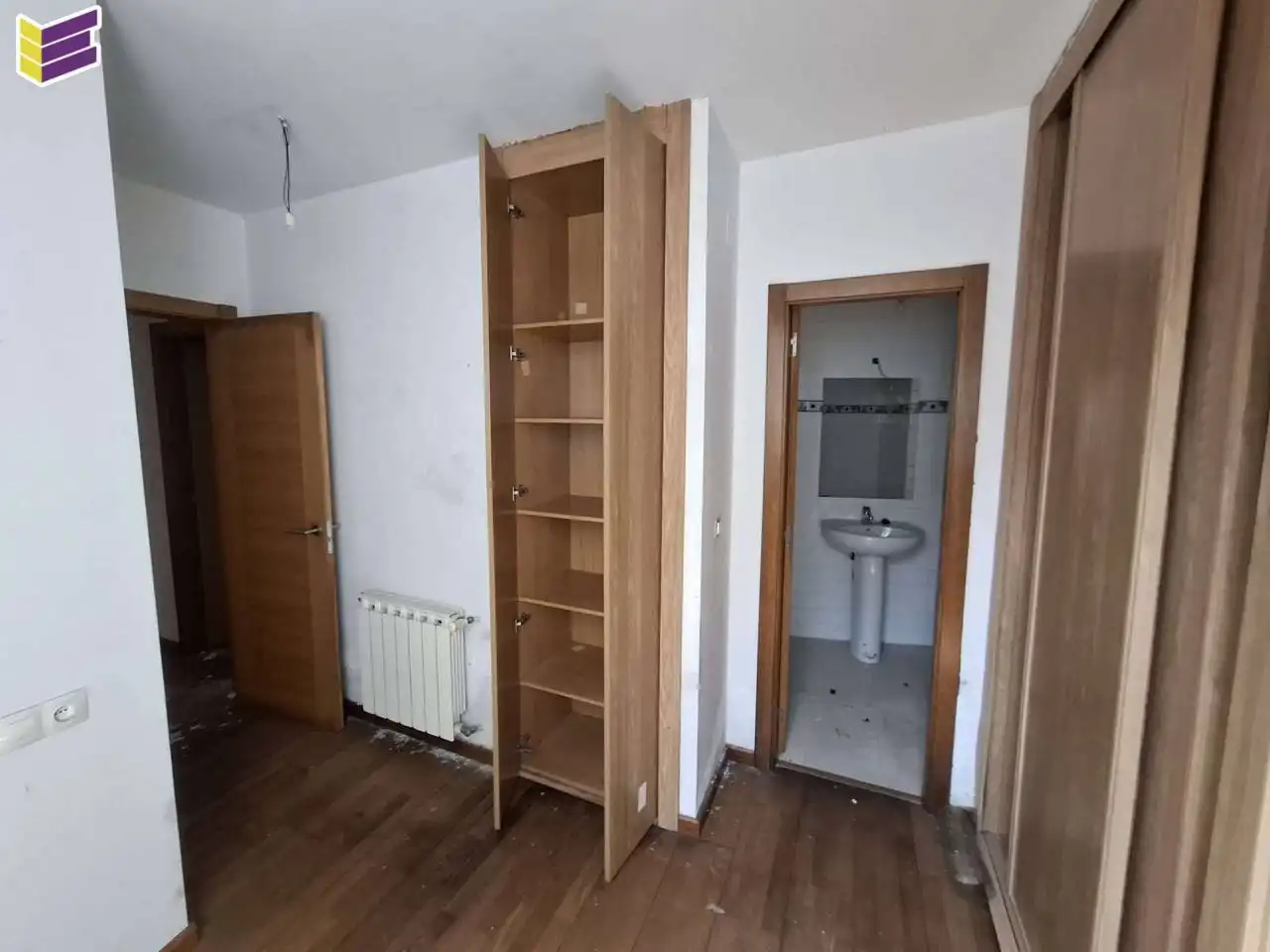 Bedroom of Buildings for sale in Vigo 