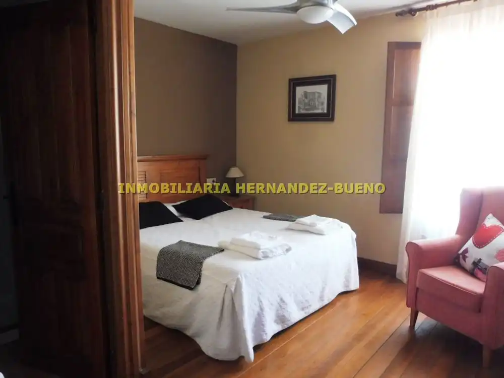 Dormitori de Edifici en venda en Huerta