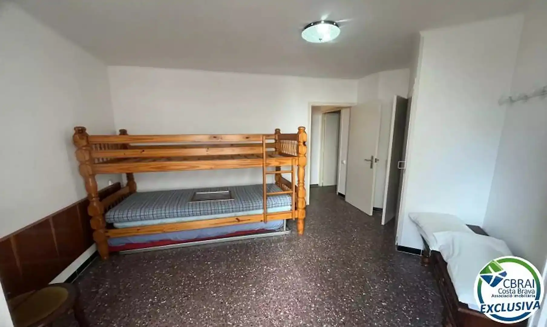 Schlafzimmer von Wohnung zum Verkauf in Cadaqués mit Möbliert