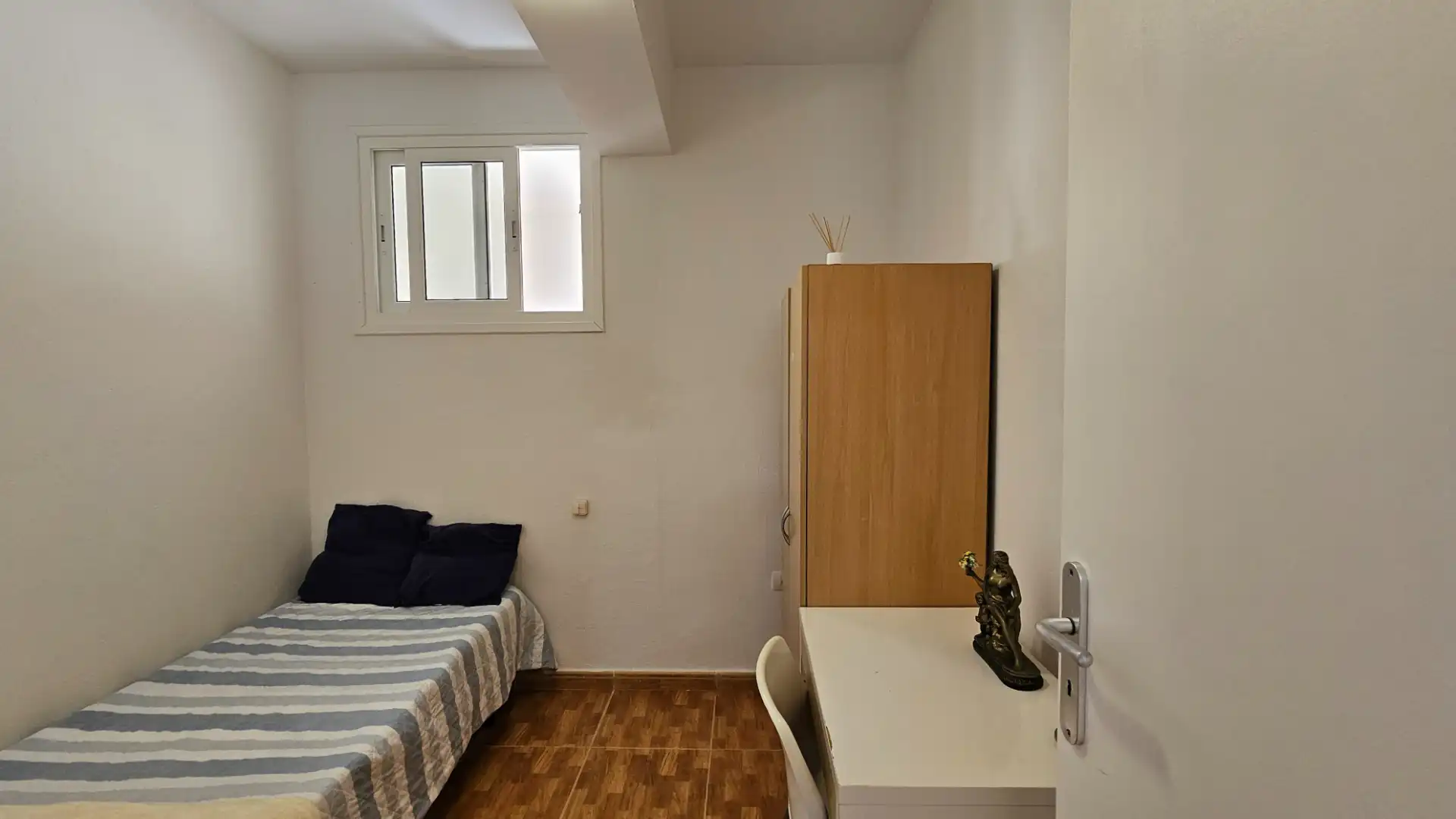 Habitación de Ático en venta en Las Palmas de Gran Canaria con Aire acondicionado y Amueblado
