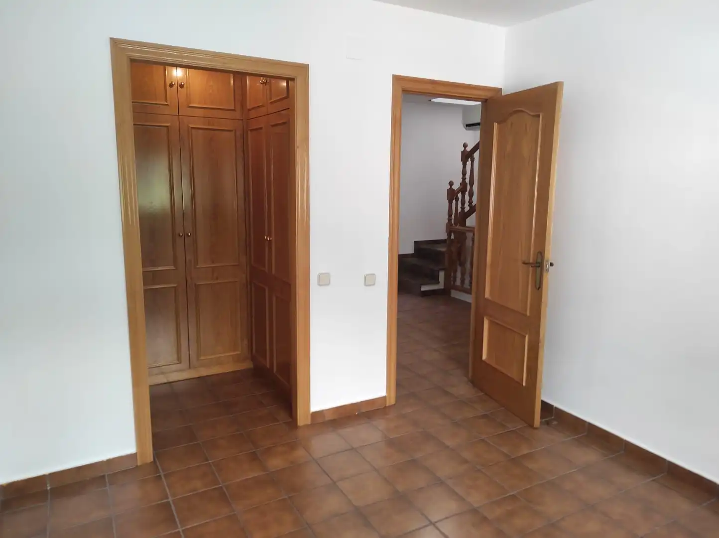 Haus oder Chalet zur Miete in Esplugues de Llobregat mit Klimaanlage, Heizung und Terrasse