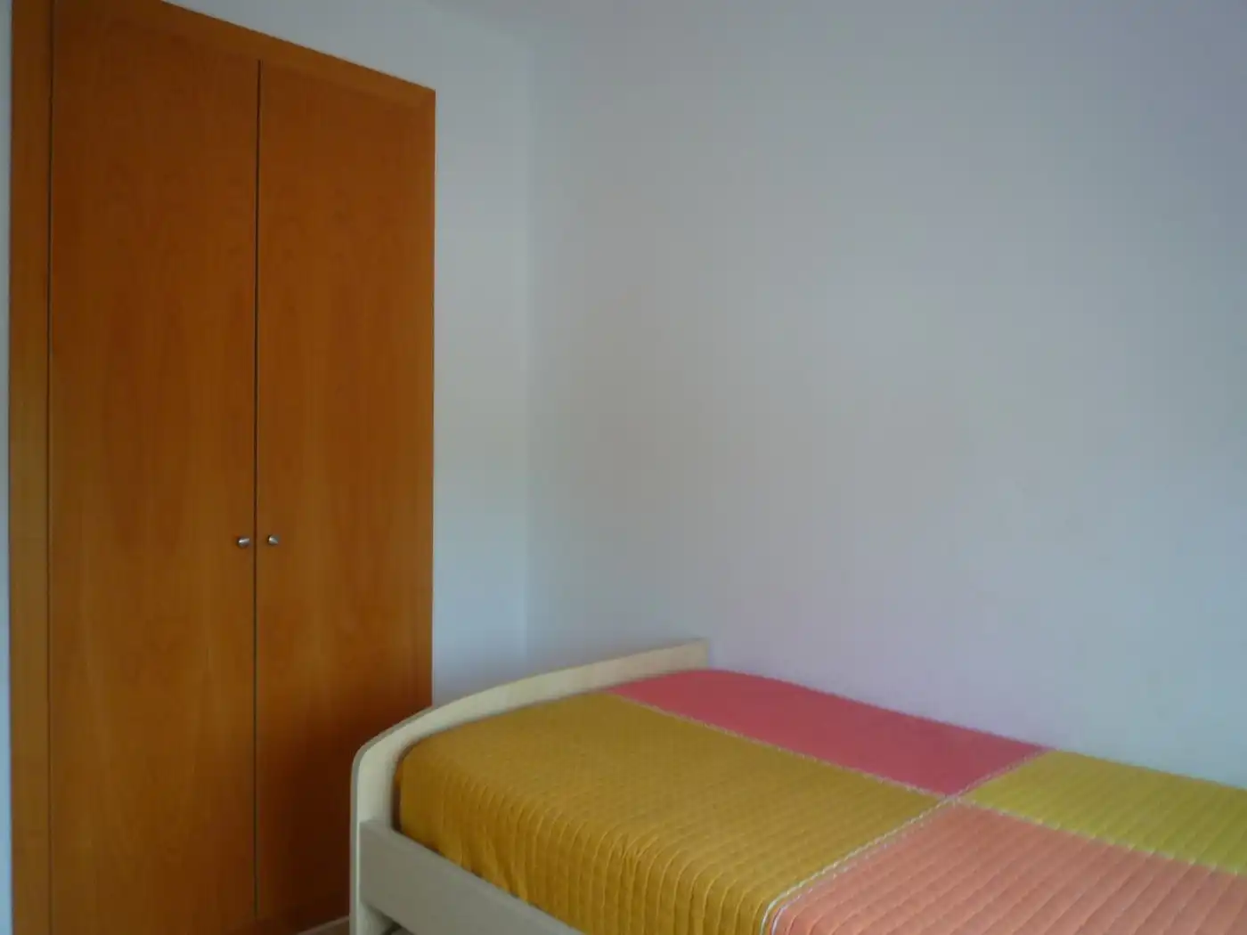 Habitación de Apartamento en venta en Xeraco con Terraza, Amueblado y Balcón