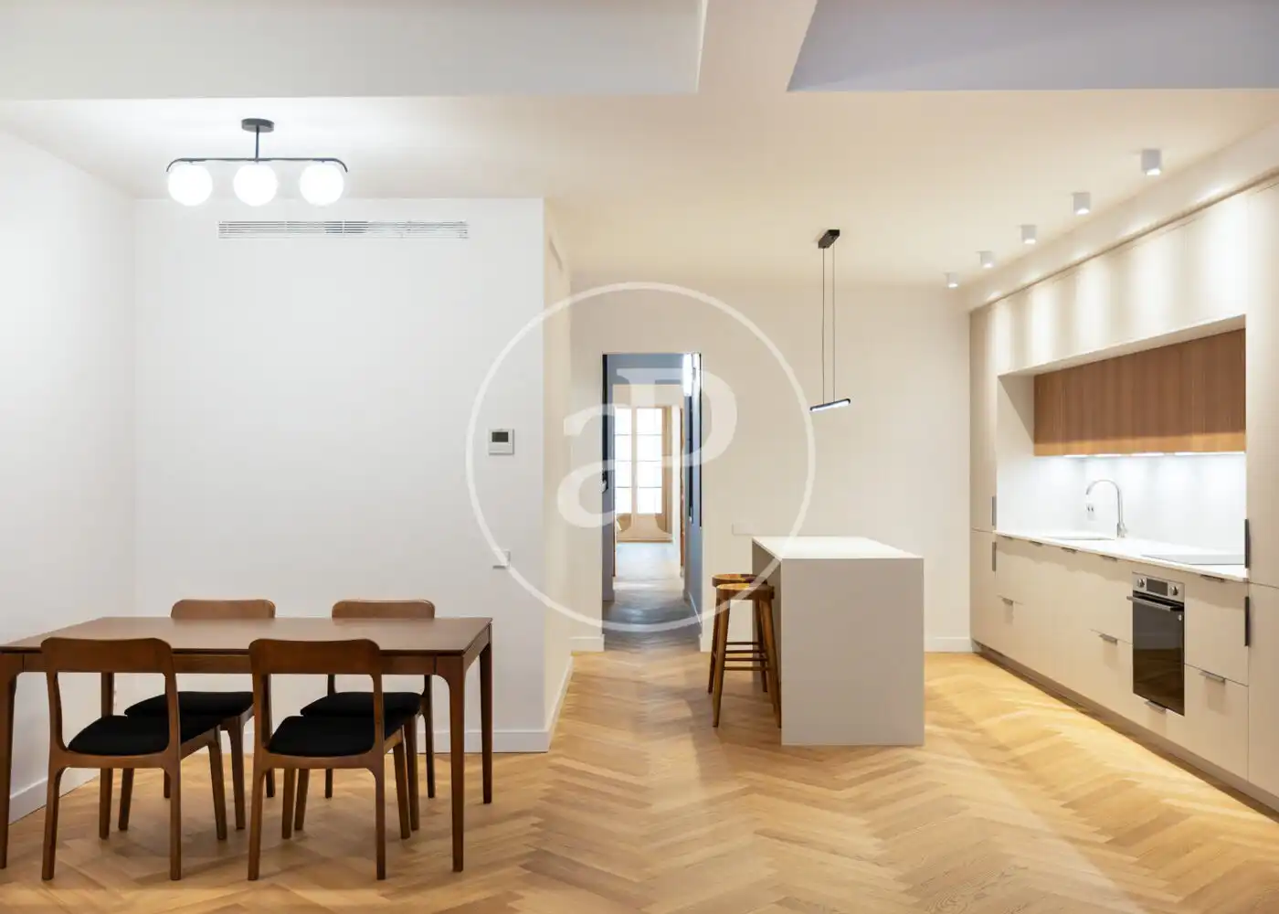 Dining room of Flat for sale in Ciutat Vella