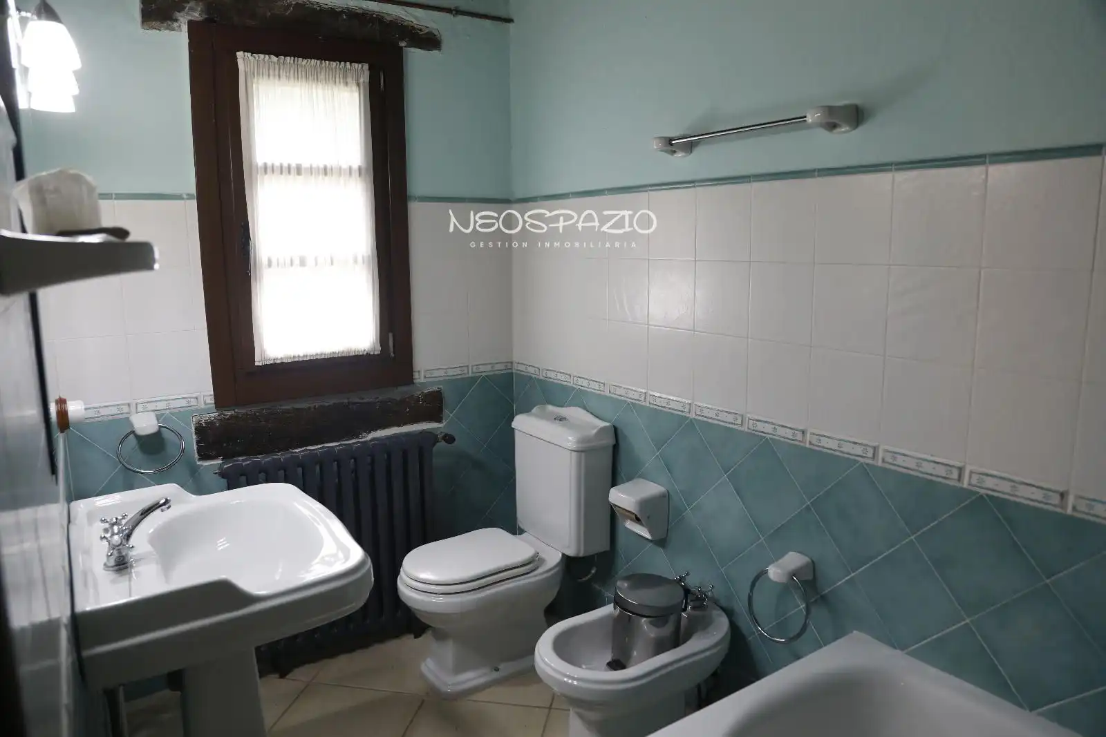 Baño de Casa o chalet en venta en Castroverde con Calefacción y Amueblado
