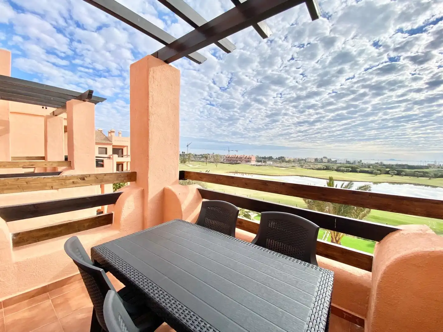 Apartamento con piscina en alquiler en Las Lomas de Rame - Bahía Bella