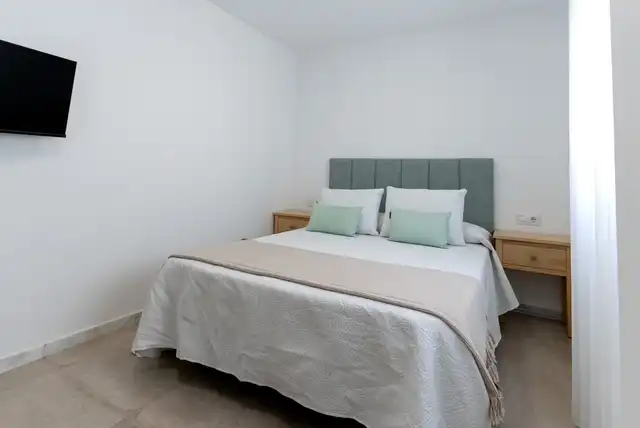 Dormitori de Casa o xalet en venda en Zahara de los Atunes amb Aire condicionat, Jardí privat i Terrassa