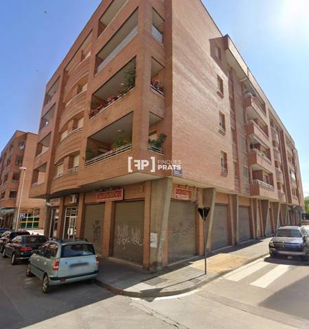 Local comercial en Alquiler en Llibertat en Secà de Sant Pere