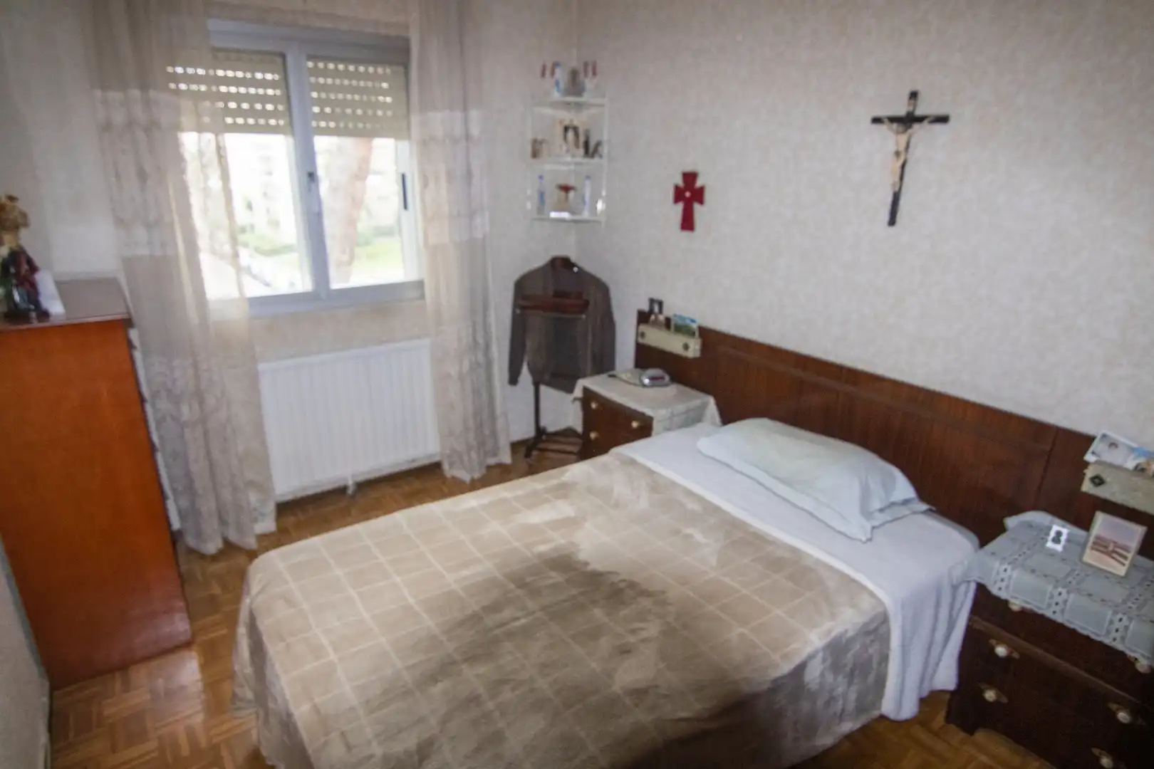 Habitación de Piso en venta en Madrid con Calefacción