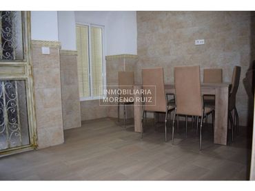 Casa en venda a Baena